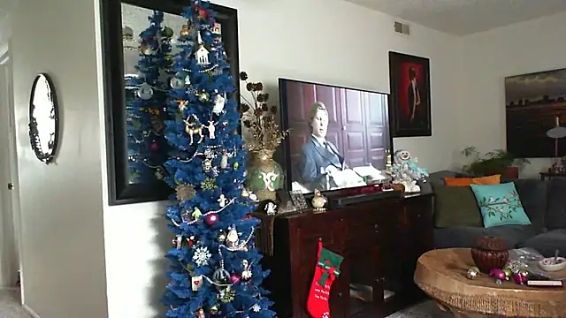 CeceilaMoon online show from November 29, 9:18 pm