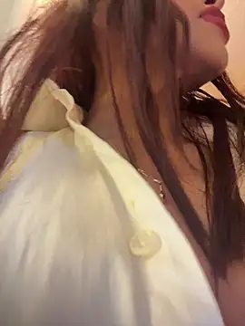 Snapshot of canela_10 chatting on February 27, 3:39 am canela 10 online show from February 27, 3:39 am