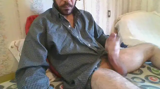 Snapshot of tozebrito_hd chatting on February 9, 9:37 am tozebrito hd online show from February 9, 9:37 am