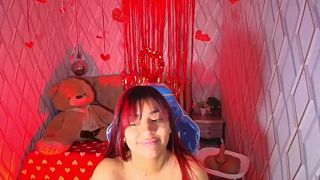 NicolleTaylor online show from February 10, 2:04 am