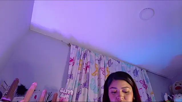 Snapshot of NicolleTaylor chatting on August 6, 4:14 am NicolleTaylor online show from August 6, 4:14 am