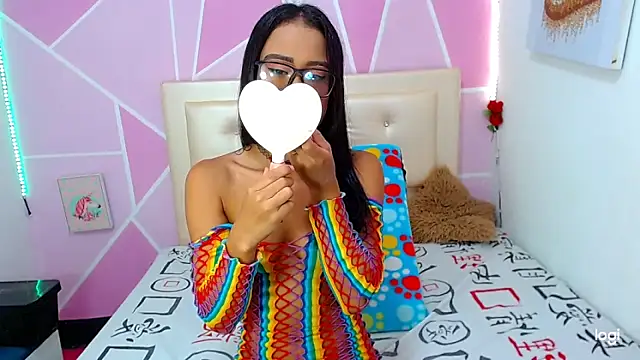 Snapshot of AngeDrty chatting on November 16, 7:08 pm AngeDrty online show from November 16, 7:08 pm