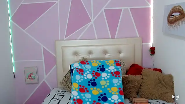 Snapshot of AngeDrty chatting on November 22, 4:06 pm AngeDrty online show from November 22, 4:06 pm