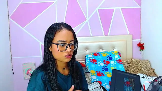 Snapshot of AngeDrty chatting on November 26, 4:52 pm AngeDrty online show from November 26, 4:52 pm