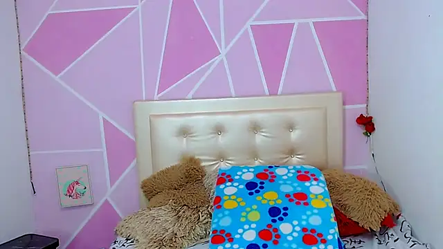 Snapshot of AngeDrty chatting on December 16, 10:15 pm AngeDrty online show from December 16, 10:15 pm