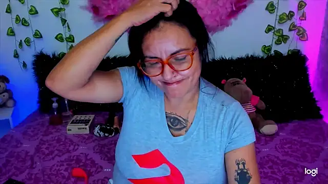 MegamKim online show from November 11, 1:49 am