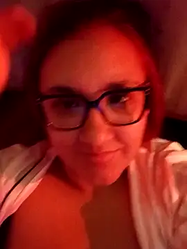 Isabella Du online show from May 5, 3:36 am