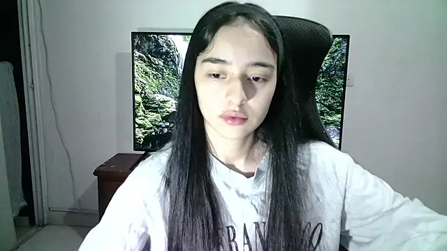 Snapshot of aineangeel chatting on February 28, 2:09 am aineangeel online show from February 28, 2:09 am