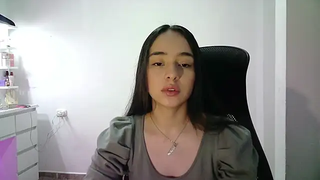 Snapshot of aineangeel chatting on November 20, 12:22 am aineangeel online show from November 20, 12:22 am