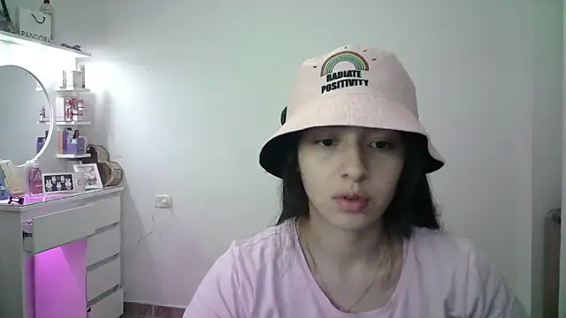 aineangeel online show from April 21, 2:51 am