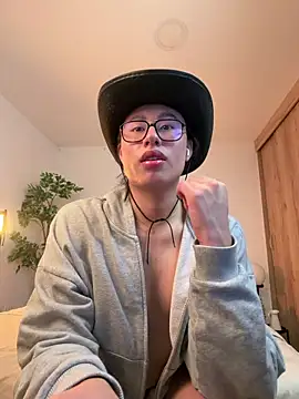 SrLuis18 online show from December 23, 12:30 am