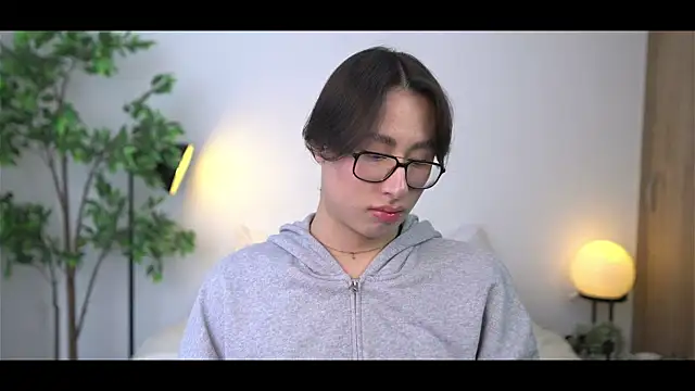 SrLuis18 online show from January 8, 6:54 pm