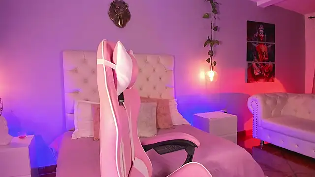 Snapshot of Brann_tadzio chatting on January 26, 3:59 am Brann tadzio online show from January 26, 3:59 am