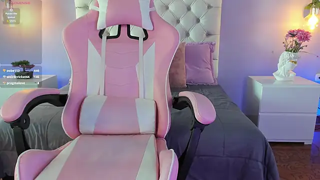 Snapshot of Brann_tadzio chatting on March 1, 12:45 pm Brann tadzio online show from March 1, 12:45 pm