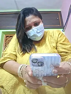 Snapshot of kunjan789 chatting on January 19, 2:57 am kunjan789 online show from January 19, 2:57 am