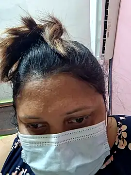 Snapshot of kunjan789 chatting on September 12, 1:38 am kunjan789 online show from September 12, 1:38 am