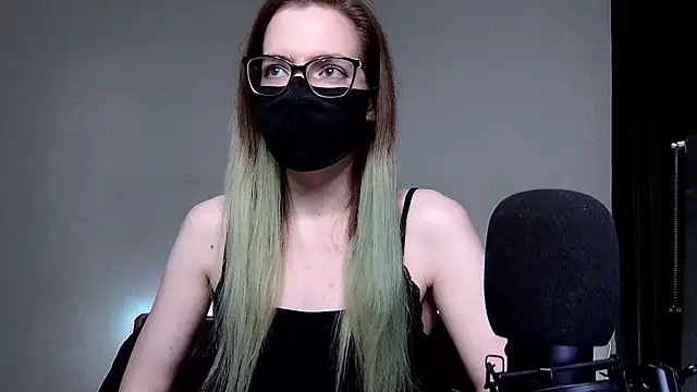 Snapshot of amber_candyfloss chatting on December 12, 2:04 am amber candyfloss online show from December 12, 2:04 am