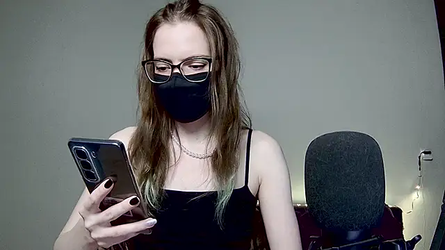 Snapshot of amber_candyfloss chatting on December 22, 12:51 am amber candyfloss online show from December 22, 12:51 am