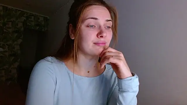 Olivia shine online show from December 6, 5:20 am