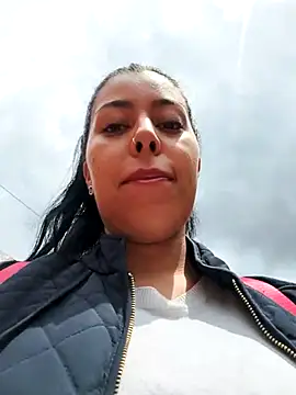 Snapshot of Emily_Wane chatting on March 18, 3:42 pm Emily Wane online show from March 18, 3:42 pm