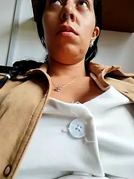 Emily Wane online show from February 10, 4:33 pm