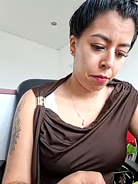 Emily Wane online show from June 15, 2:52 pm