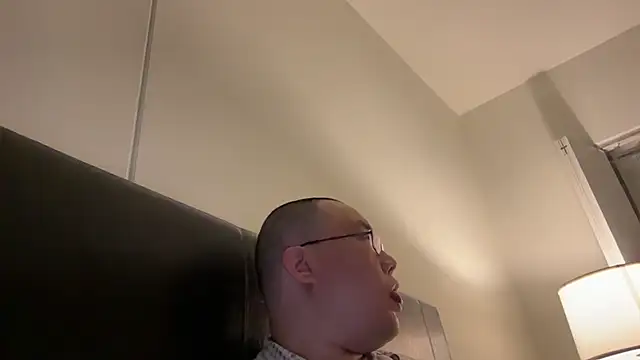 Snapshot of slaveasianboy chatting on January 14, 12:45 pm slaveasianboy online show from January 14, 12:45 pm