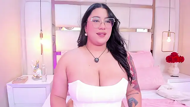 Snapshot of elizavenus chatting on October 1, 11:38 am elizavenus online show from October 1, 11:38 am