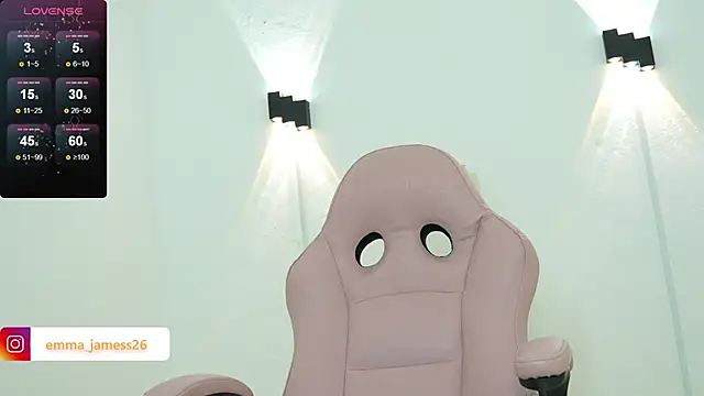 Emma jamess online show from March 6, 4:09 am