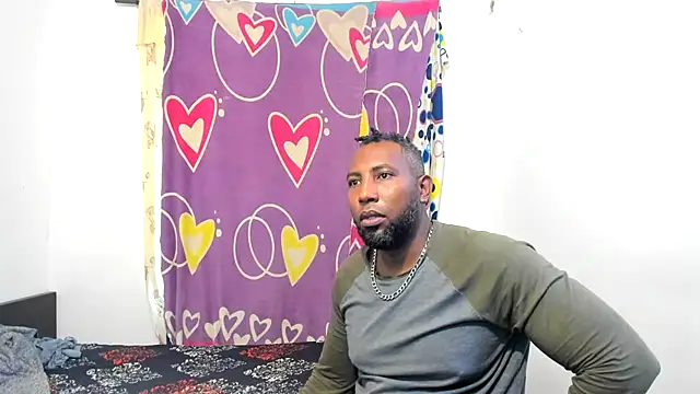 Snapshot of 1mateobigcook chatting on November 7, 3:23 pm 1mateobigcook online show from November 7, 3:23 pm