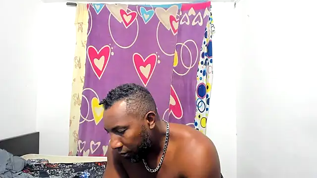 Snapshot of 1mateobigcook chatting on November 9, 3:43 pm 1mateobigcook online show from November 9, 3:43 pm