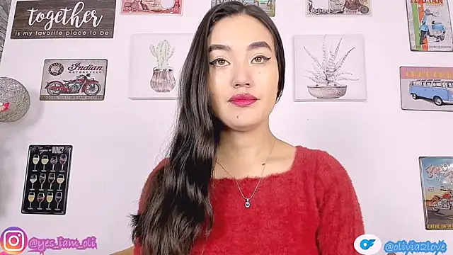 Snapshot of olivia22love chatting on October 20, 11:10 am olivia22love online show from October 20, 11:10 am