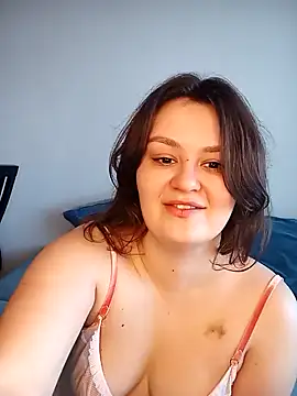 Snapshot of BlackCurly chatting on January 5, 9:59 am BlackCurly online show from January 5, 9:59 am