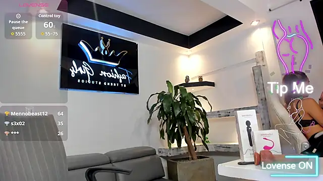 AnaRuiz online show from September 17, 11:50 pm