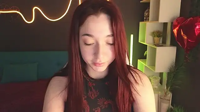 YasmineWest online show from March 10, 12:51 am