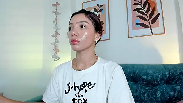 amysc online show from March 11, 1:56 pm