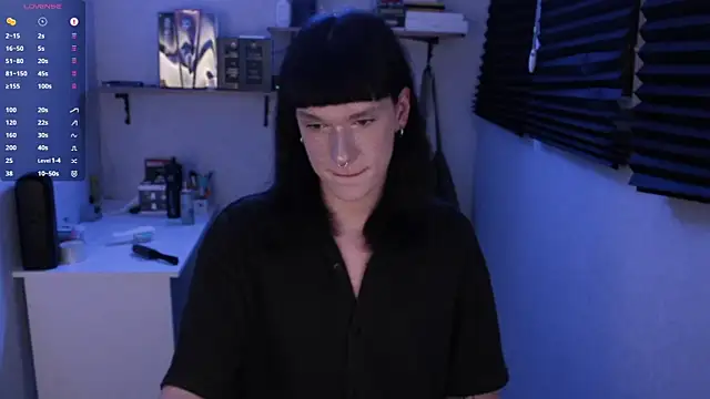 carthylovvve online show from March 6, 10:58 pm