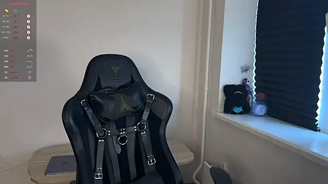 carthylovvve online show from October 16, 12:17 pm