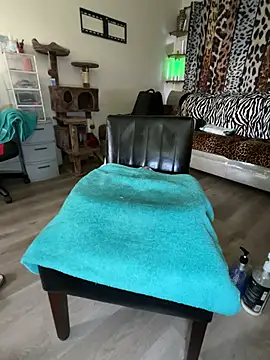 fatfabulous1981 online show from February 14, 12:19 am