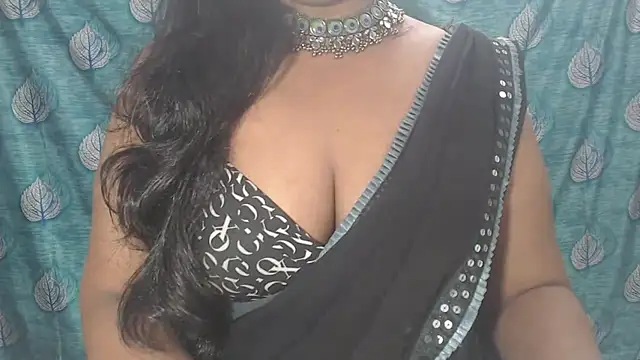 Snapshot of Sophia_your chatting on November 26, 4:24 am Sophia your online show from November 26, 4:24 am