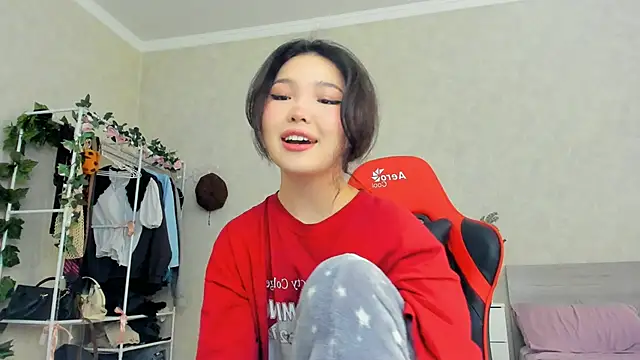 Snapshot of wastforu chatting on February 25, 8:58 am wastforu online show from February 25, 8:58 am