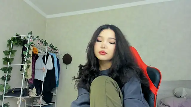 Snapshot of wastforu chatting on March 3, 1:09 pm wastforu online show from March 3, 1:09 pm