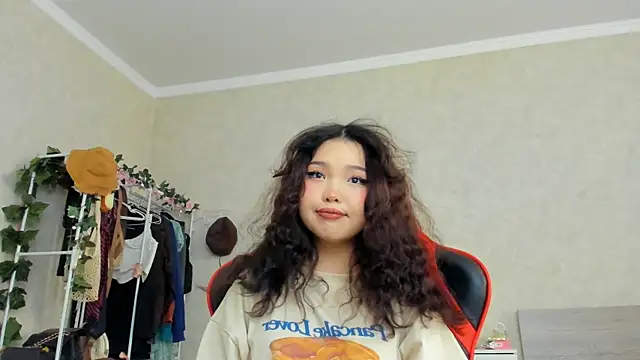 Snapshot of wastforu chatting on March 18, 11:08 am wastforu online show from March 18, 11:08 am