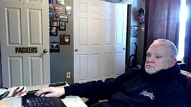 nobledad online show from February 9, 3:27 pm