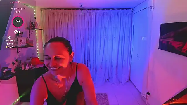 lollita 23  online show from February 14, 10:47 pm