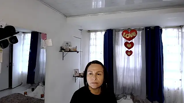 lollita 23  online show from August 8, 8:00 pm