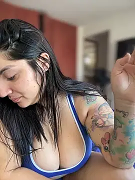 horny roomiess online show from September 20, 3:02 pm