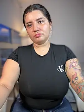 horny roomiess online show from October 16, 10:44 pm