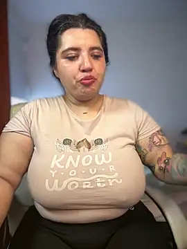 horny roomiess online show from May 3, 9:21 pm