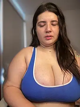 horny roomiess online show from June 13, 6:06 pm
